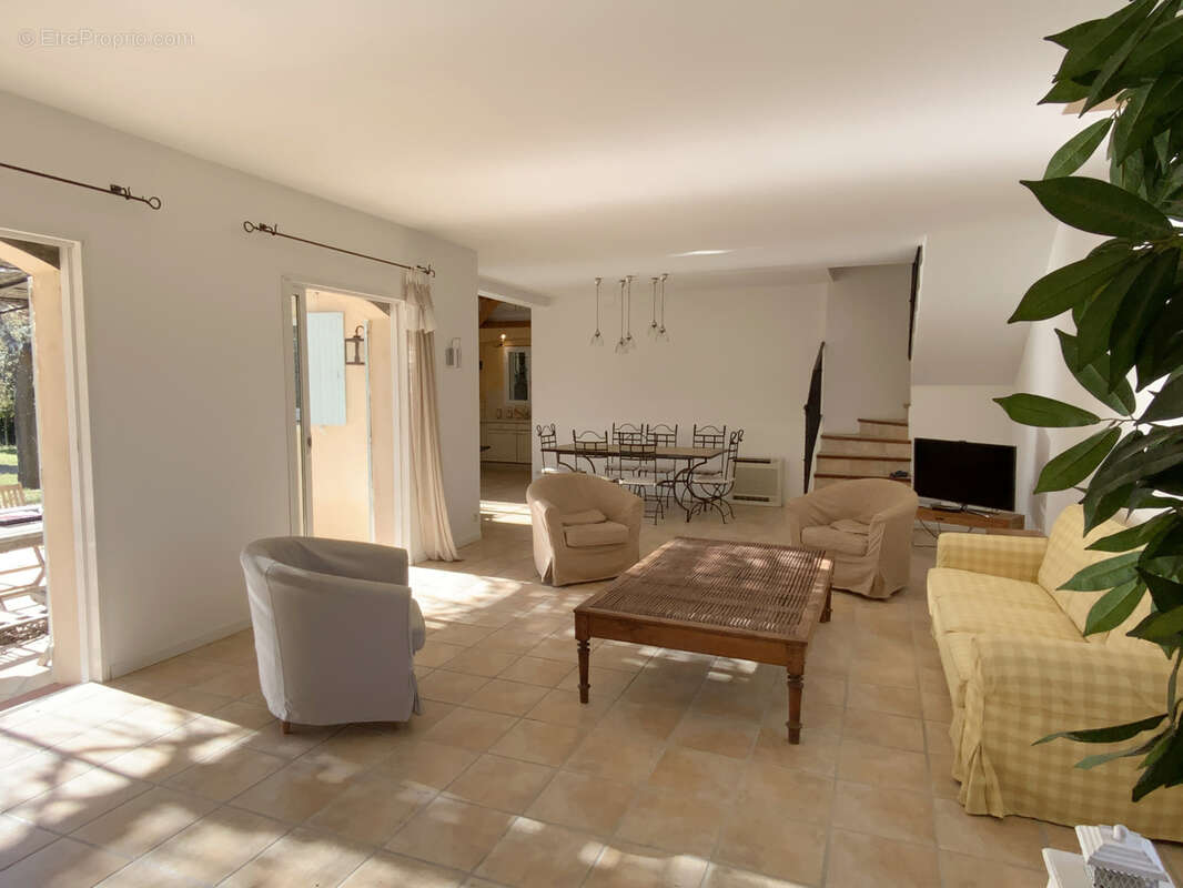 Maison à UZES