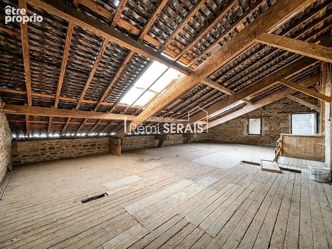 POTIGNY : Ancienne cidrerie en pierre à réinventer au coeur de Potigny - photo 5