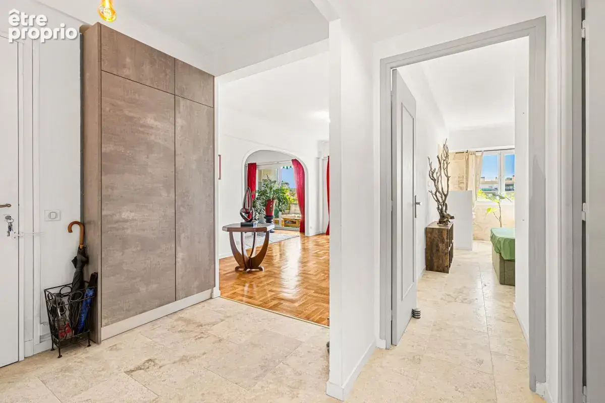 NICE RIQUIER, 3/4 Pièces, 83 m2, terrasse, cave, vue dégagée - photo 16