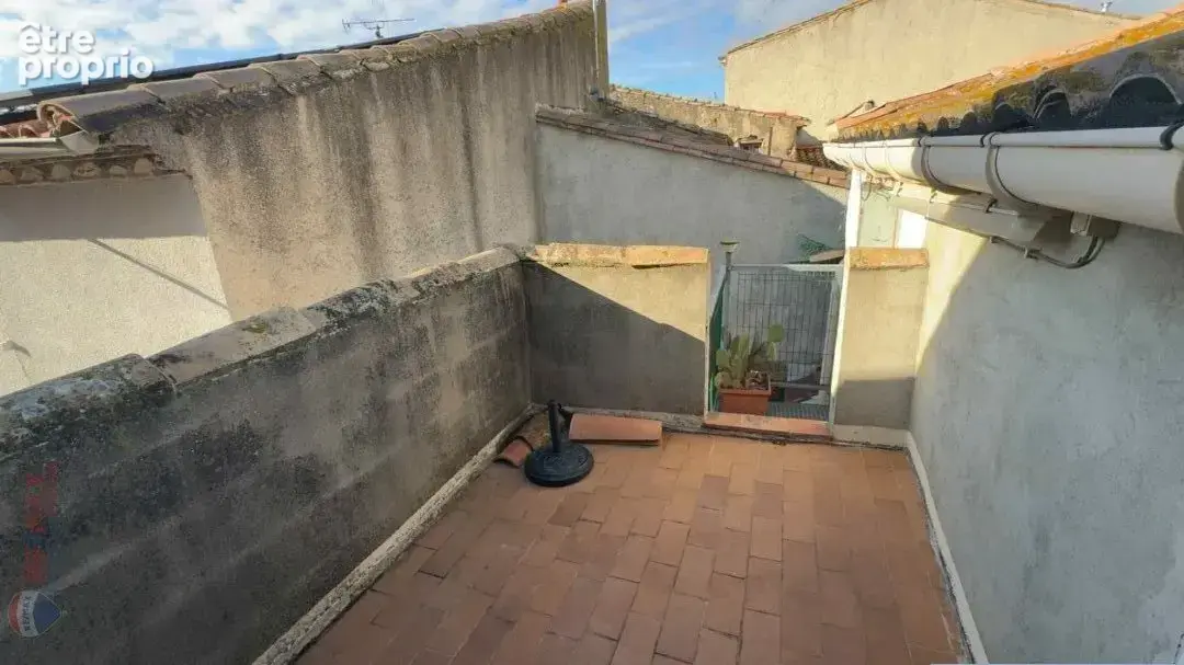 Maison de village en pierre de type 3 avec cave et terrasse - photo 3