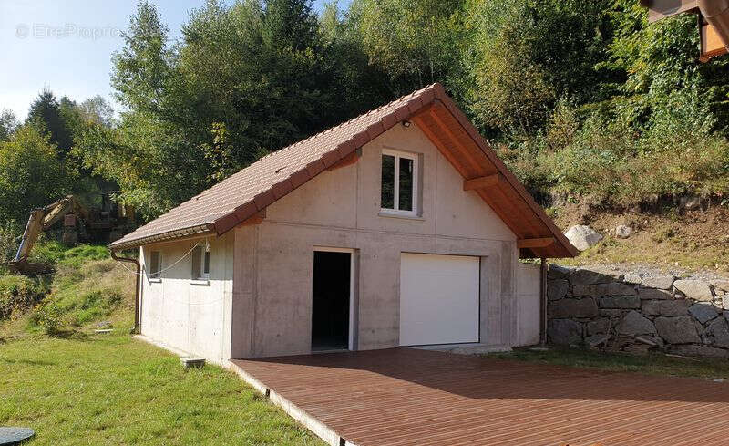 Maison à FRESSE-SUR-MOSELLE