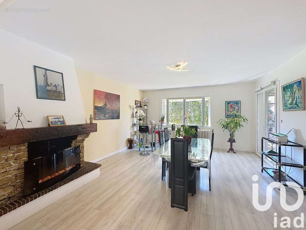 Photo 3 - Maison à SIX-FOURS-LES-PLAGES