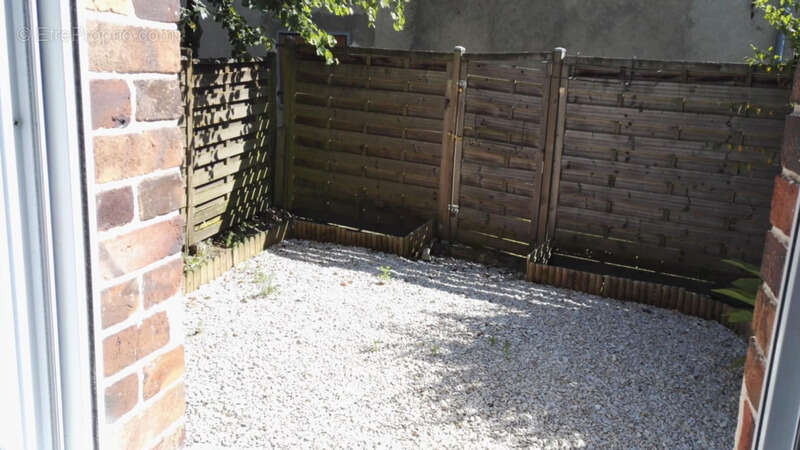 Maison à VILLEMANDEUR