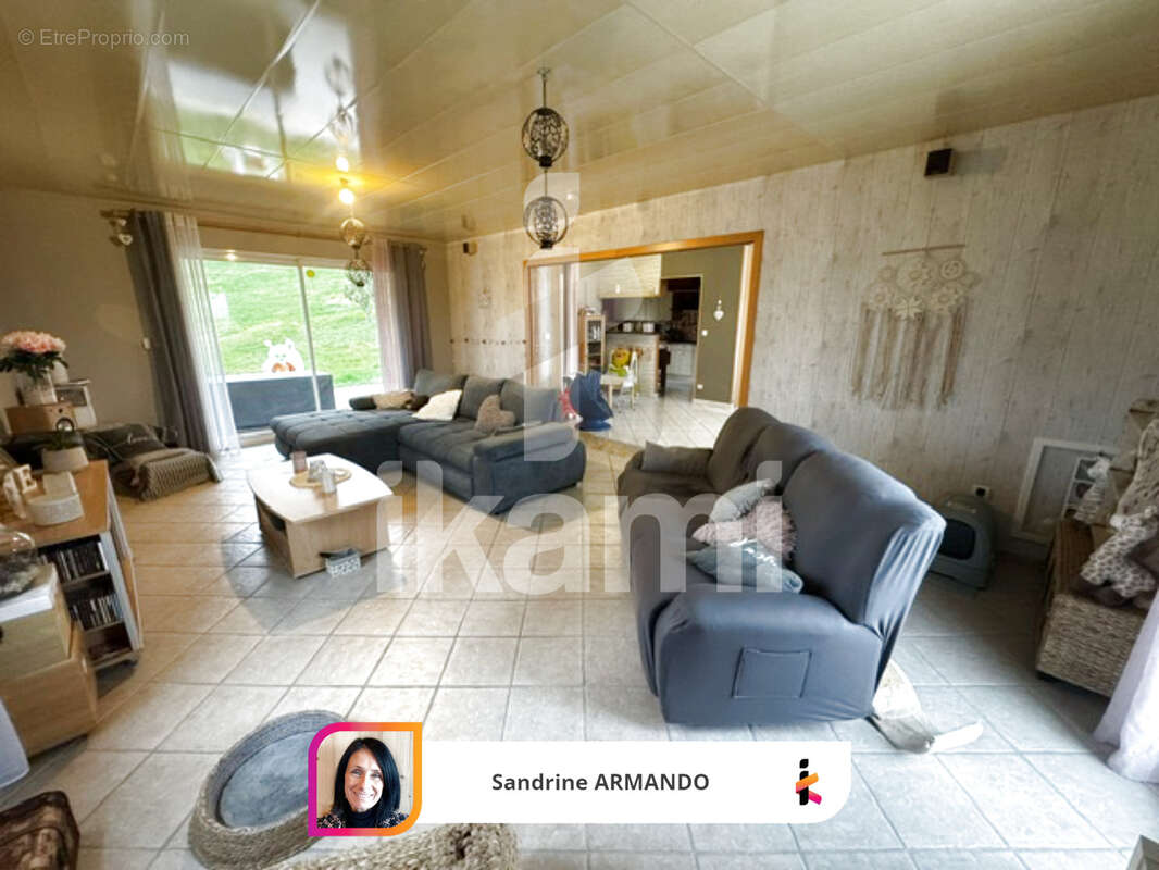 Maison à REVEL-TOURDAN