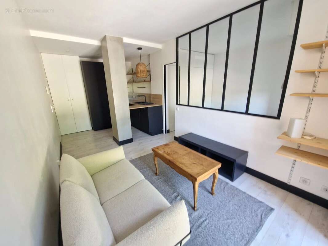 Appartement à VENCE