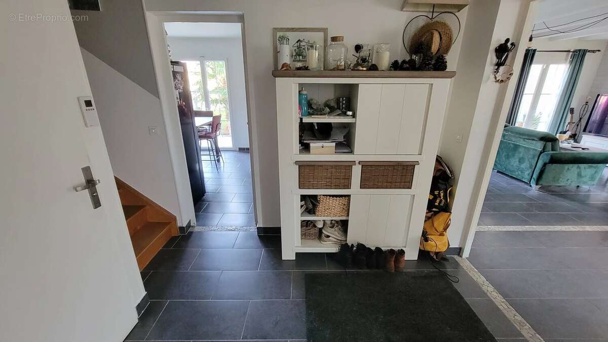 Maison à COUBRON