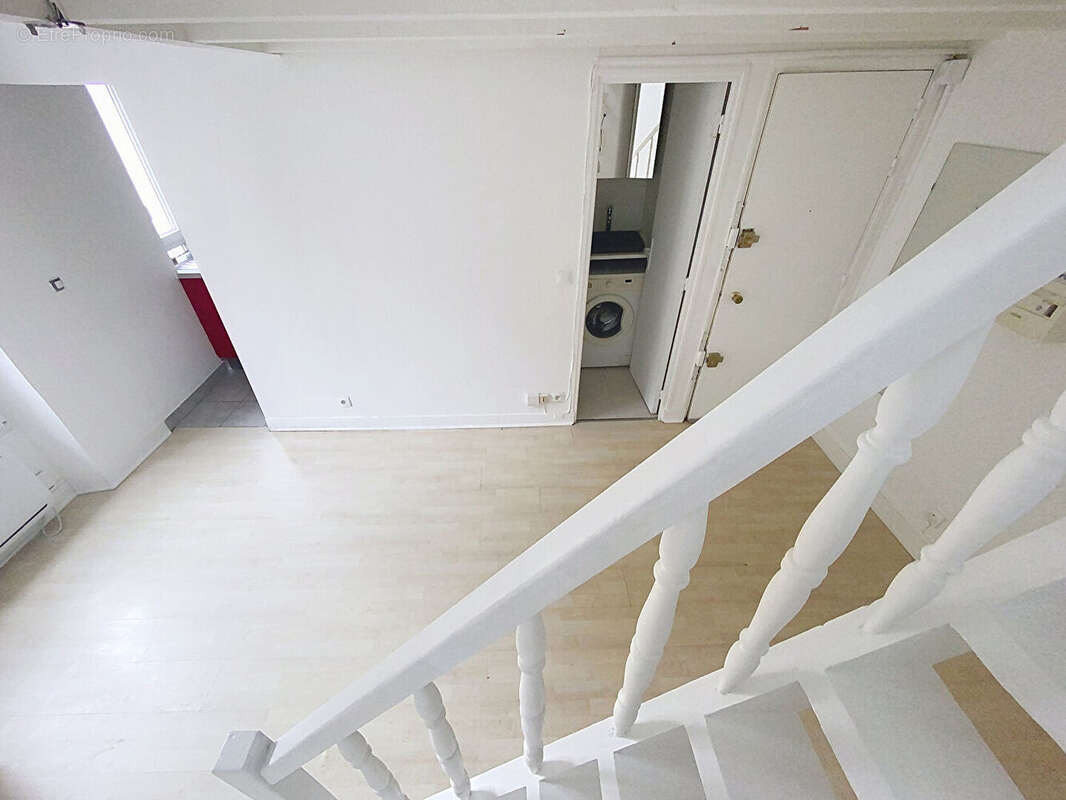 Appartement à PARIS-19E