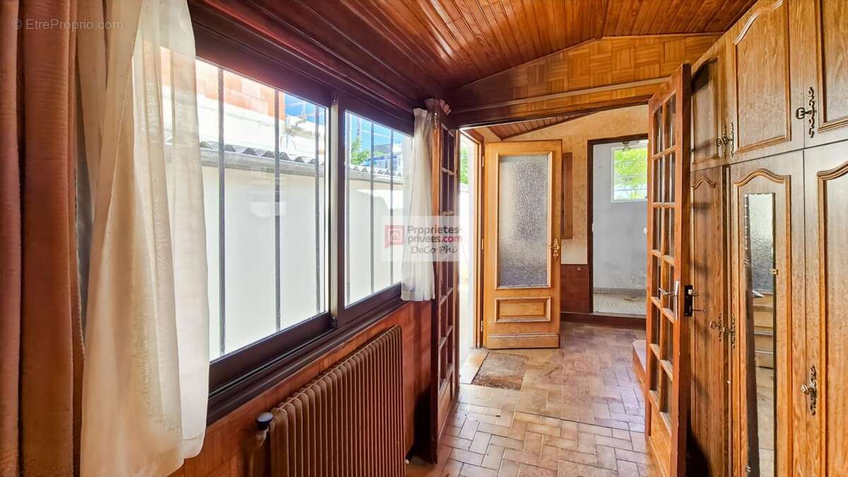 Maison  47 m2  +  terrain constructible 295m2  jardin  Viroflay - photo 13