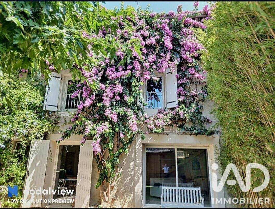 Photo 1 - Maison à GRAVESON