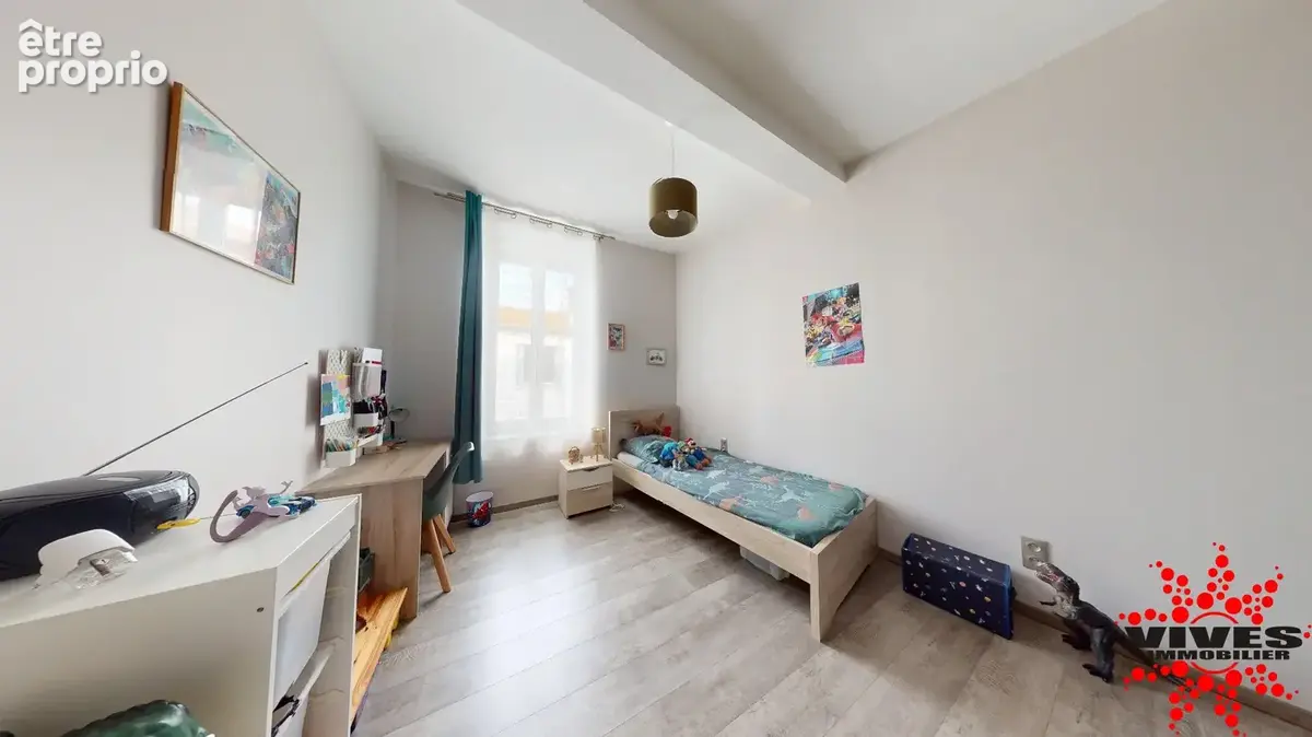 Belle maison de 165m2, 4 chambres avec  jardin, piscine et garage - photo 10