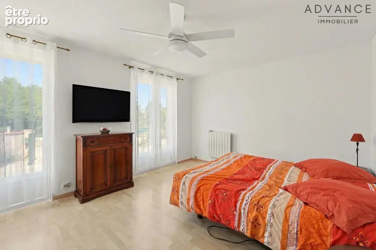SEYSSES - Maison avec garage, dépendances & piscine - photo 4