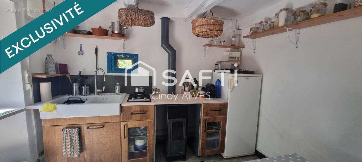 Maison 34 m² à Belmont-Bretenoux  - photo 2