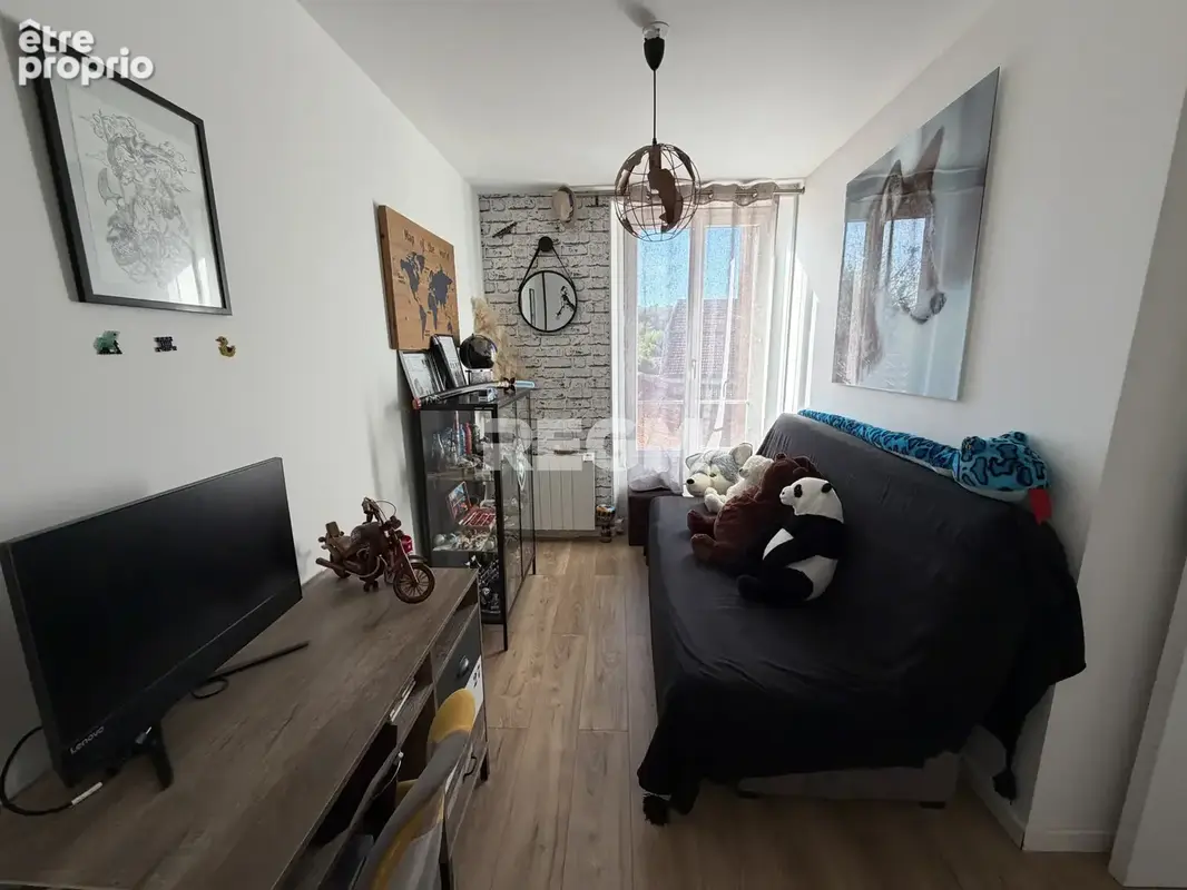 Maison 3 chambres avec cour et dépendance. - photo 12