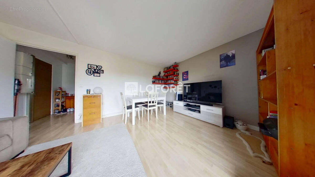 Appartement à NOISY-LE-SEC