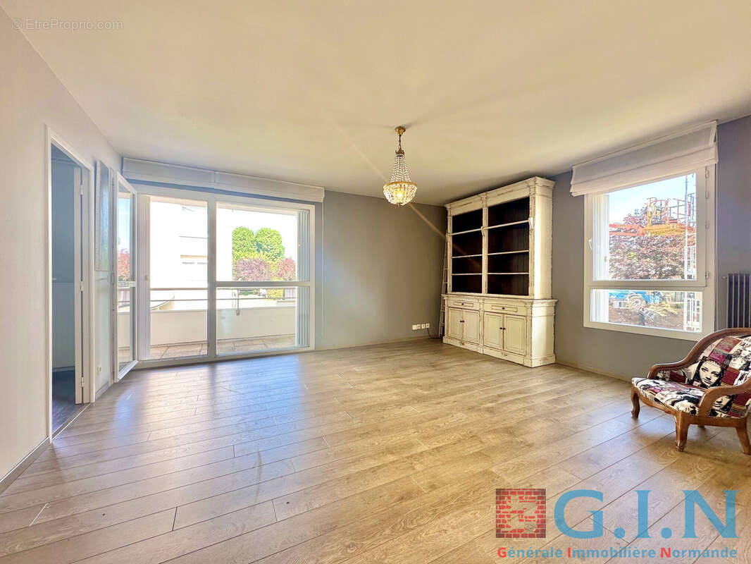 Appartement à BOIS-GUILLAUME