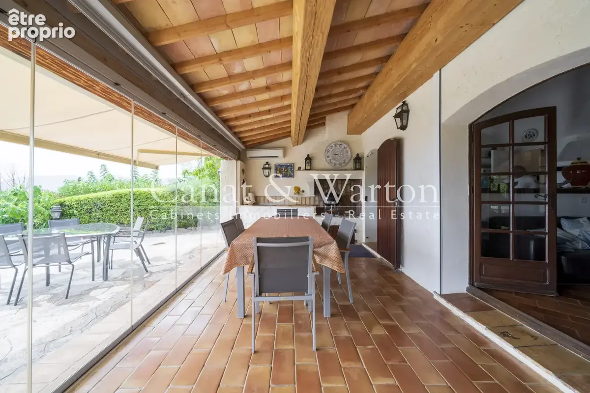 Proche de la plage de gigaro: villa avec piscine & vue mer panoramique - photo 8