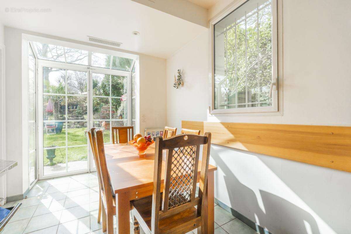 Maison à VAUCRESSON