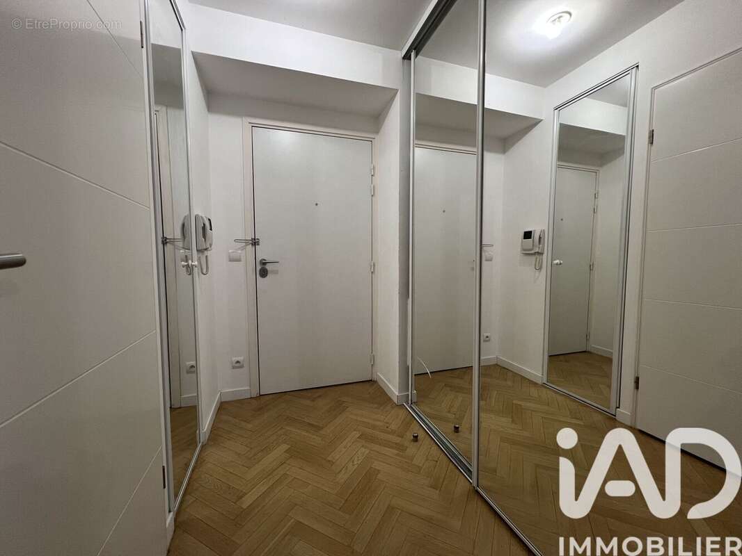 Photo 4 - Appartement à VERSAILLES