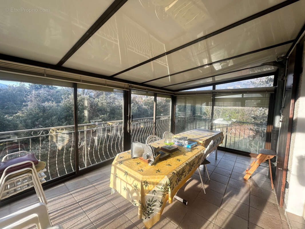 Maison à VILLEVOCANCE