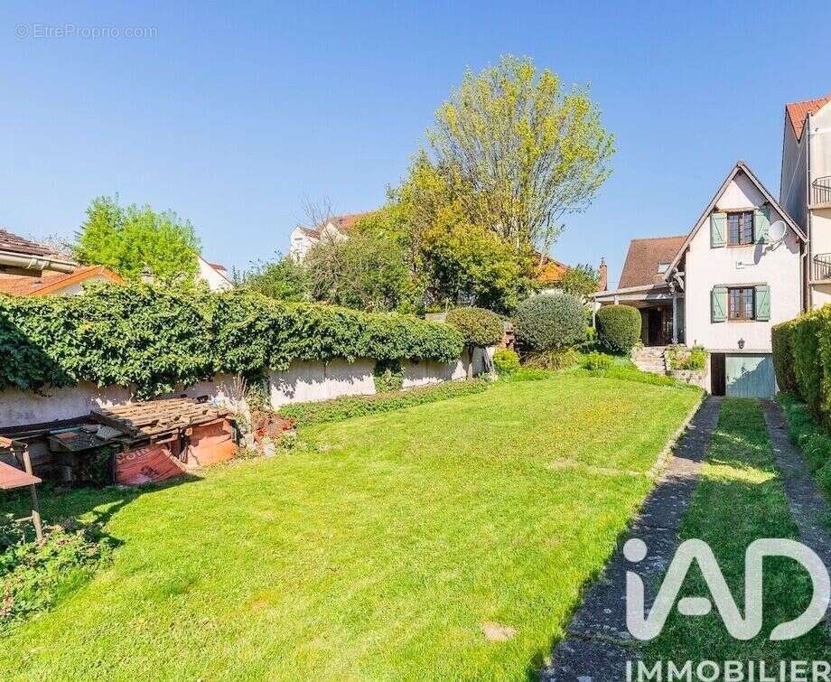 Photo 2 - Maison à CHILLY-MAZARIN