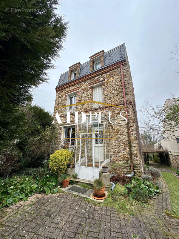 Maison à SAINT-PRIX