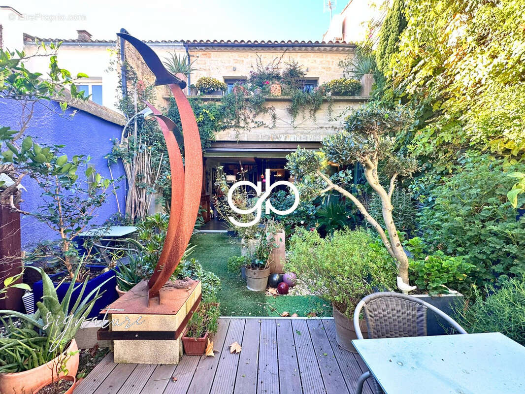 Maison à AIGUES-MORTES