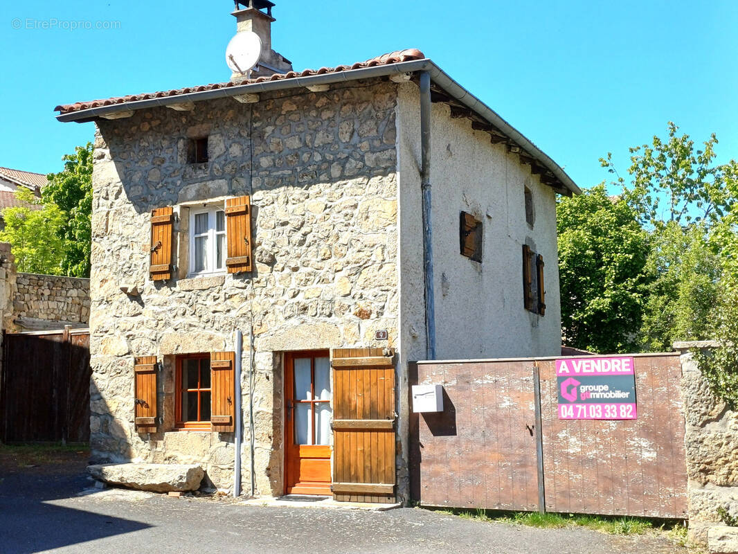 Maison à TIRANGES