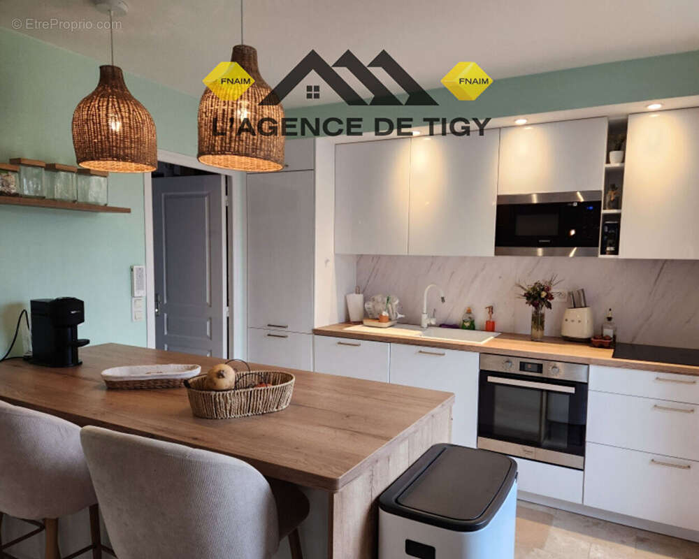 Maison à NEUVY-EN-SULLIAS