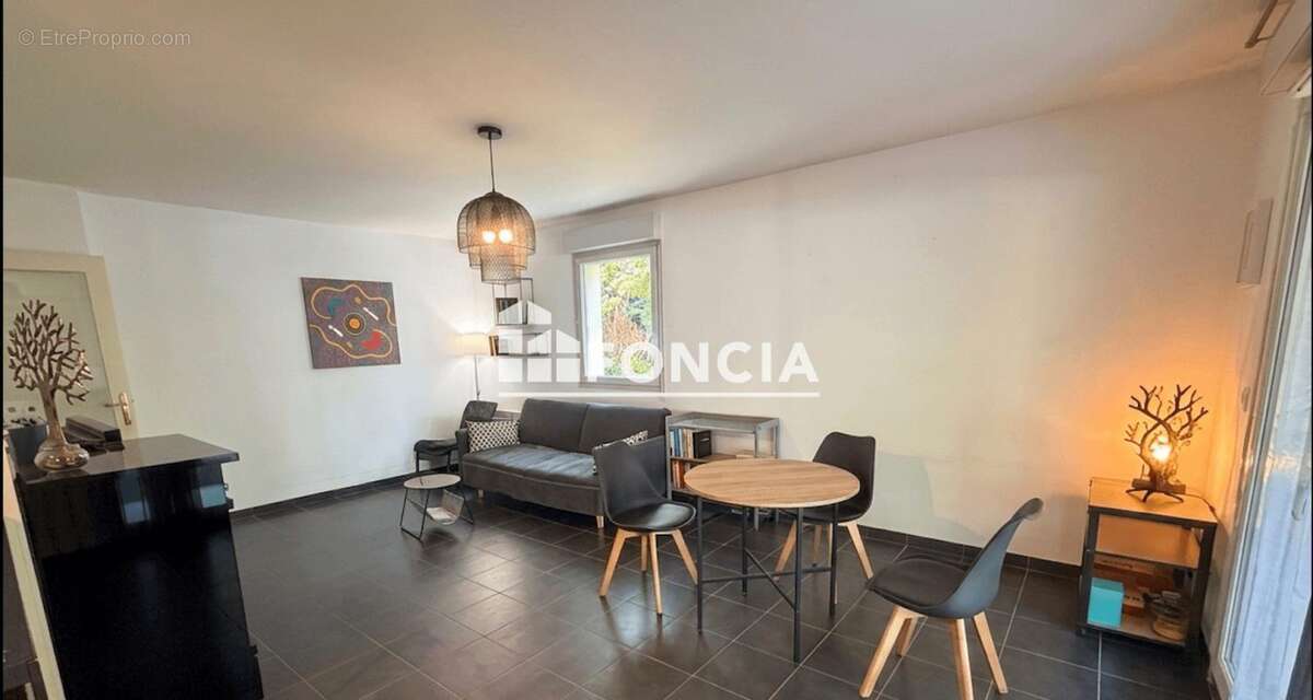 Résidence sécurisée avec garage et cadre verdoyant - photo 5