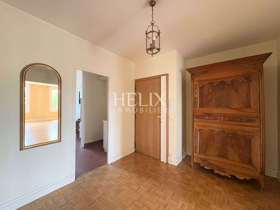 Appartement à LOUVECIENNES