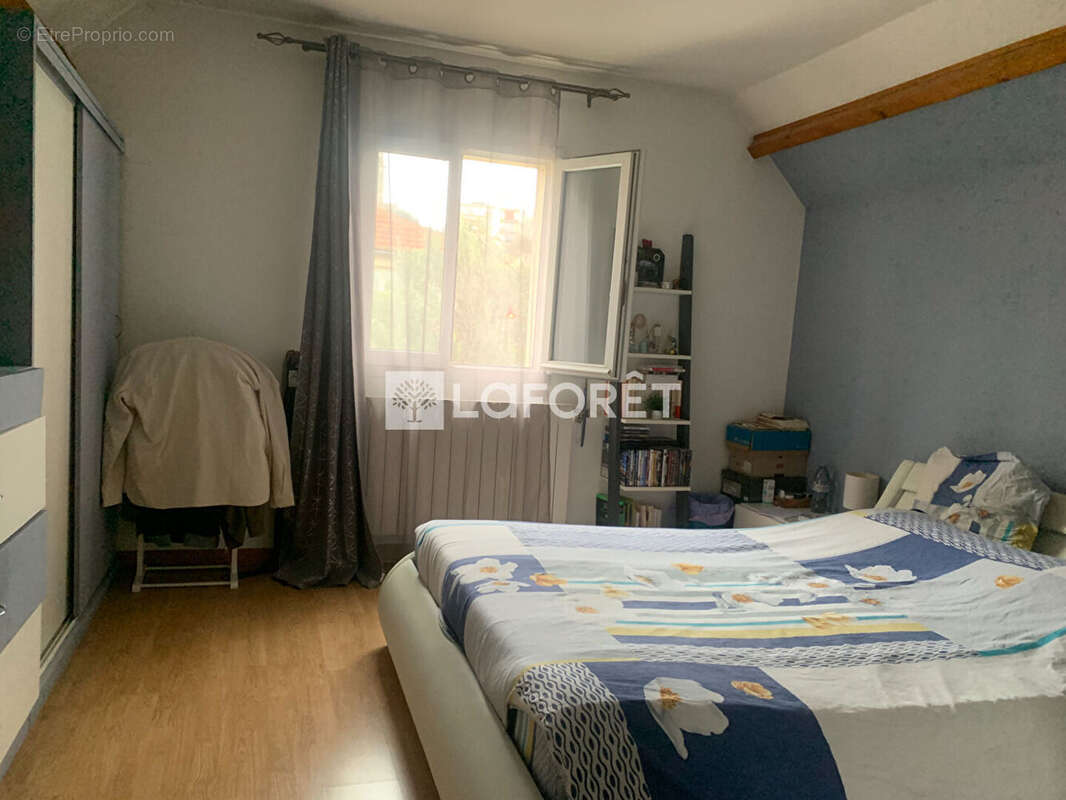 Maison à FONTENAY-SOUS-BOIS