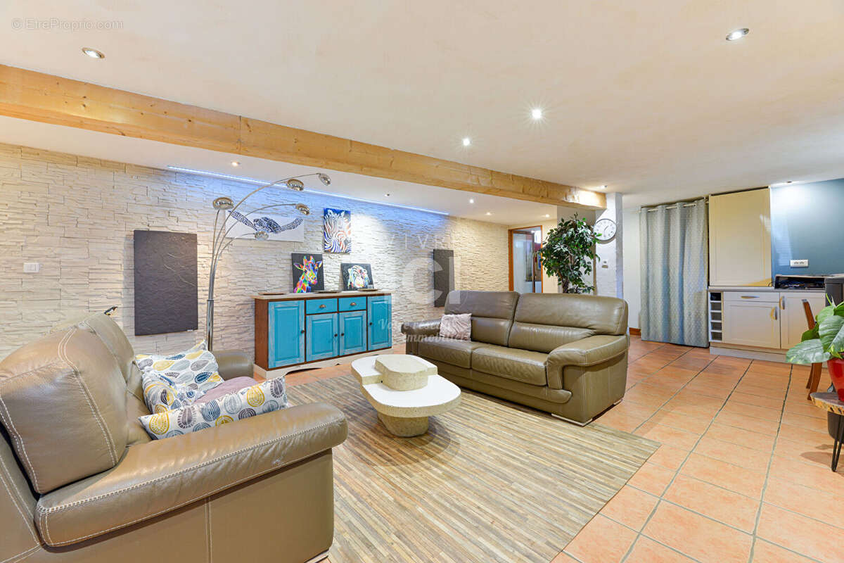 Maison à PONT-SAINT-MARTIN