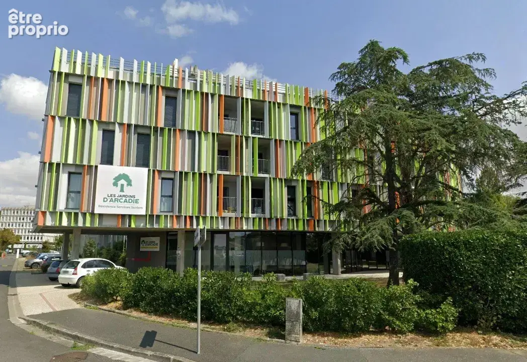 INVESTISSEMENT LOCATIF  La Rochelle  Résidence Services Seniors Les Jardins d'Arcadie - 5,43% de rentabilité - photo 11