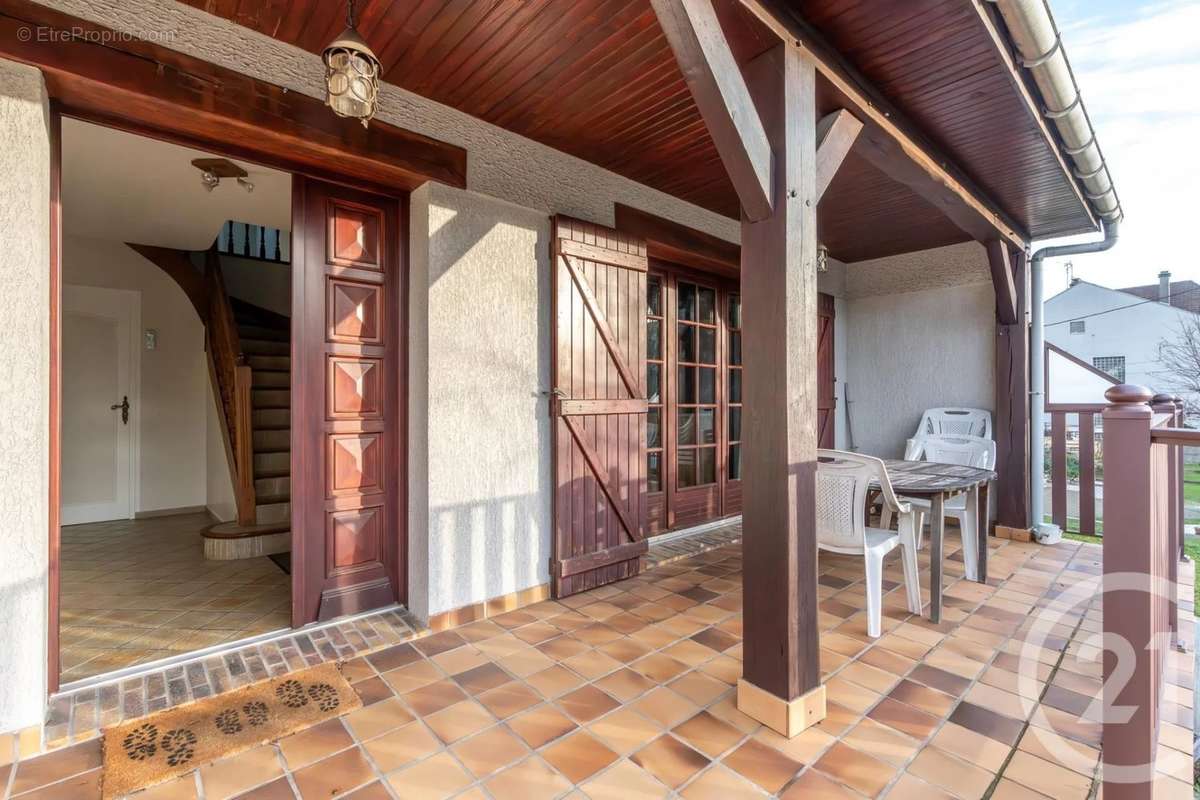 Maison à VILLIERS-SUR-MARNE