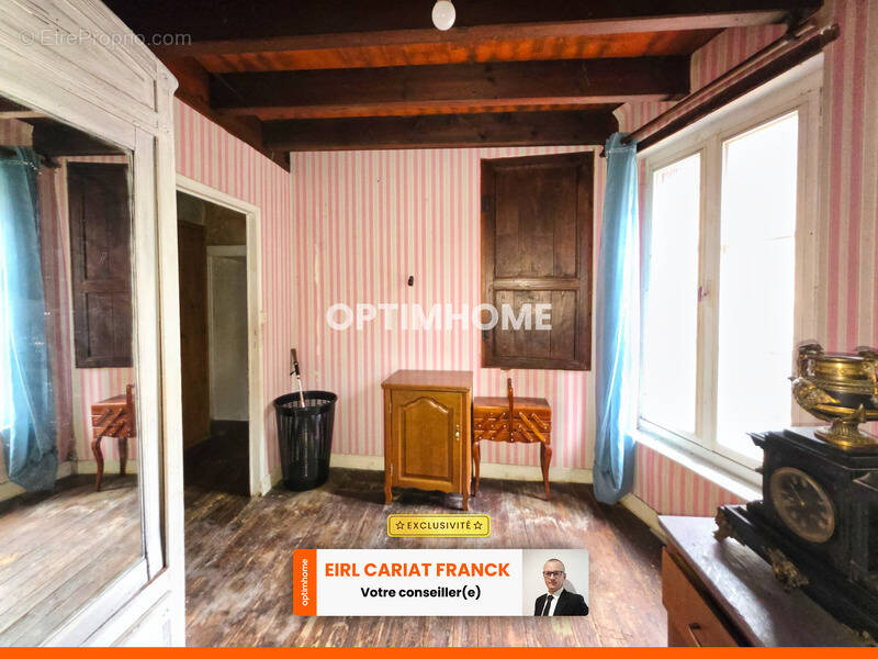 Maison à SAINT-AGNANT-DE-VERSILLAT