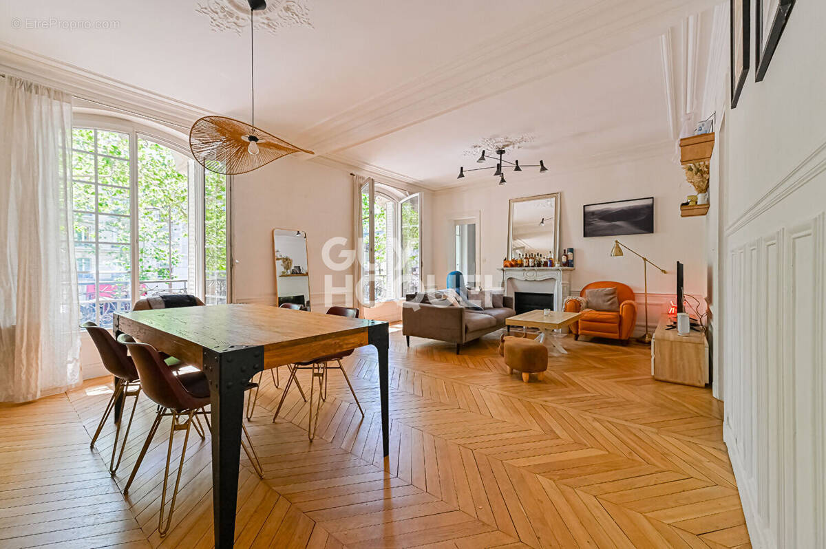 Appartement 4 pièces 76 m² · à Paris-12e · 76 m² · 750 000 €