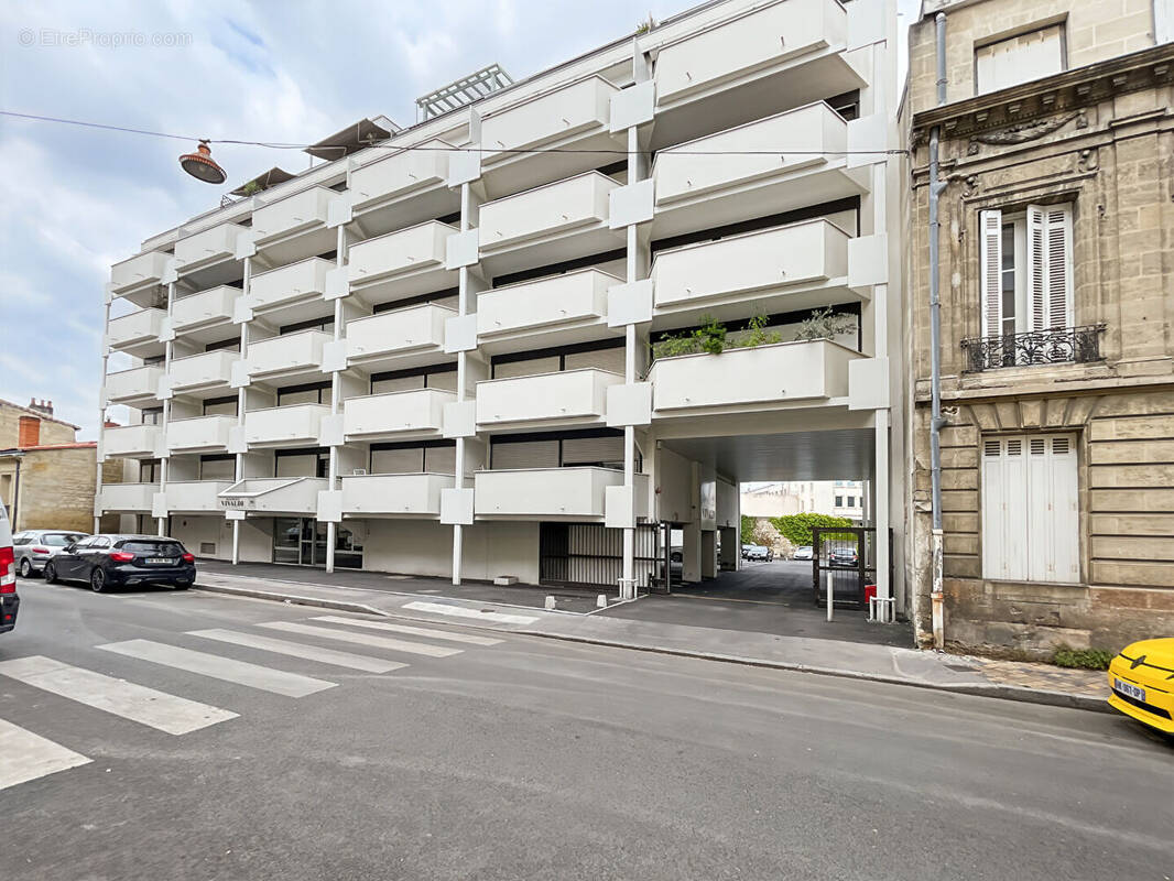 Appartement à BORDEAUX