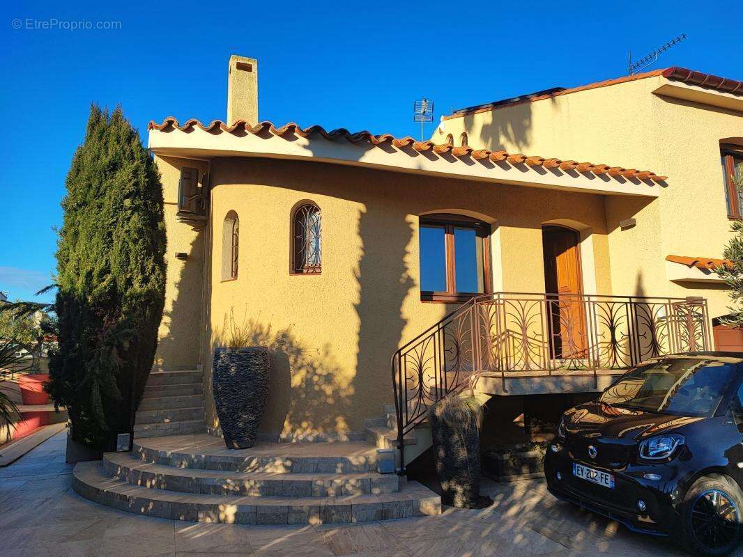 Maison à SAINT-CYPRIEN