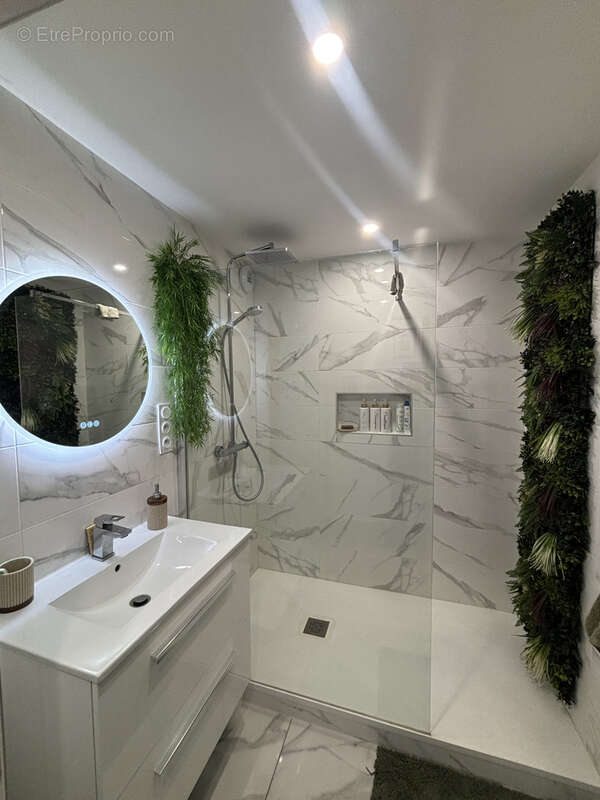 Appartement à BOURG-LES-VALENCE