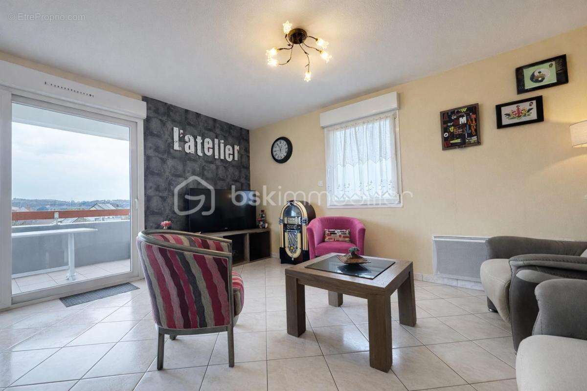 Appartement à LOCMINE