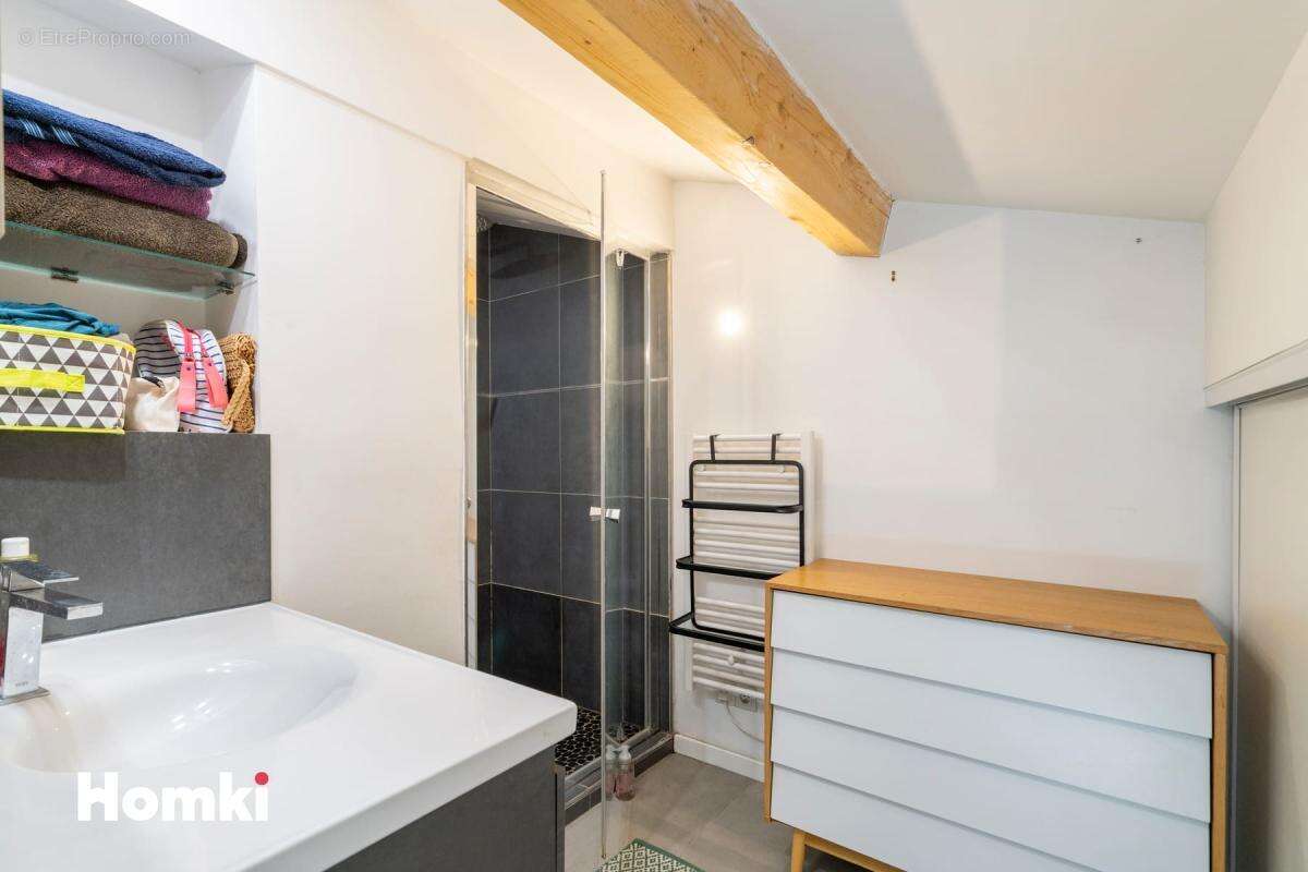 Appartement T3 de 111 m2 à Marseille 13012, Rue Pierre Béranger - photo 9