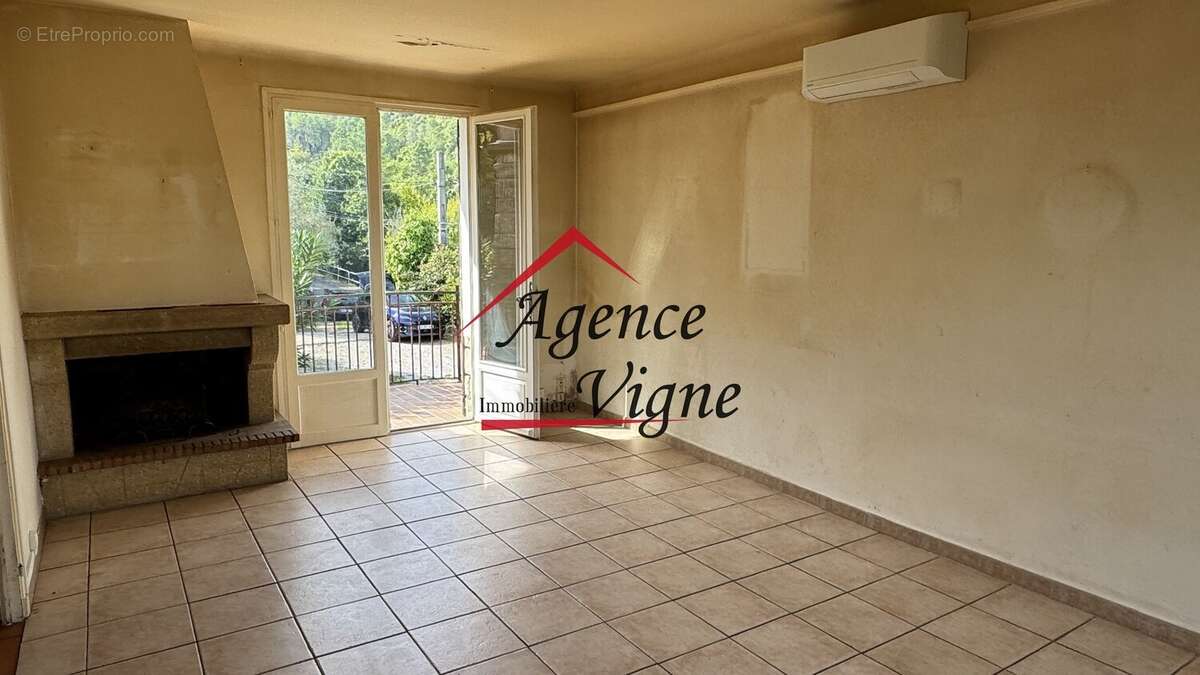 Maison à SAINT-AMBROIX