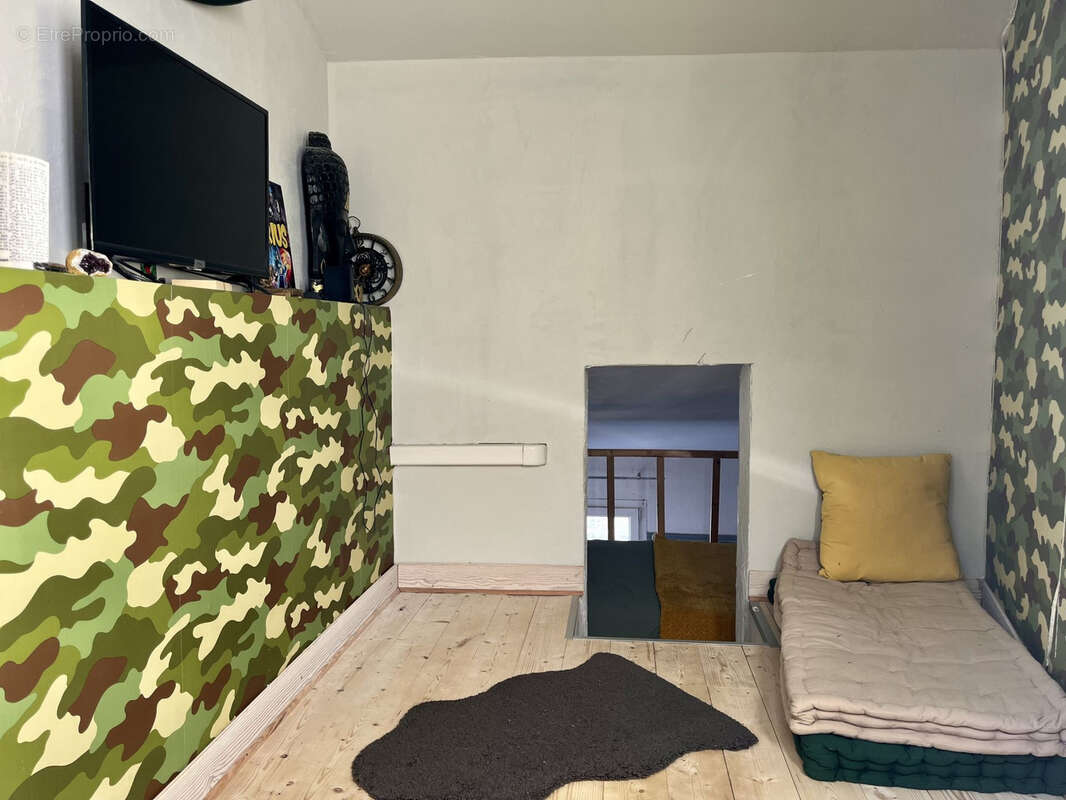 Appartement à PIERREFEU-DU-VAR