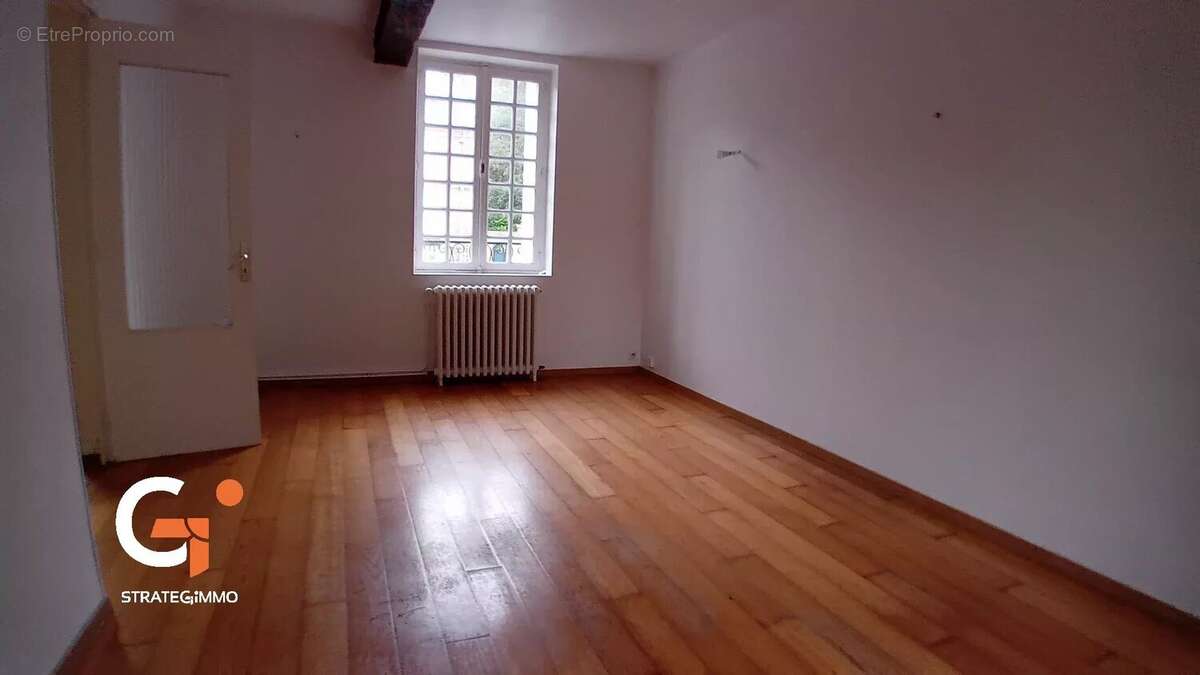 Maison à ARQUES-LA-BATAILLE