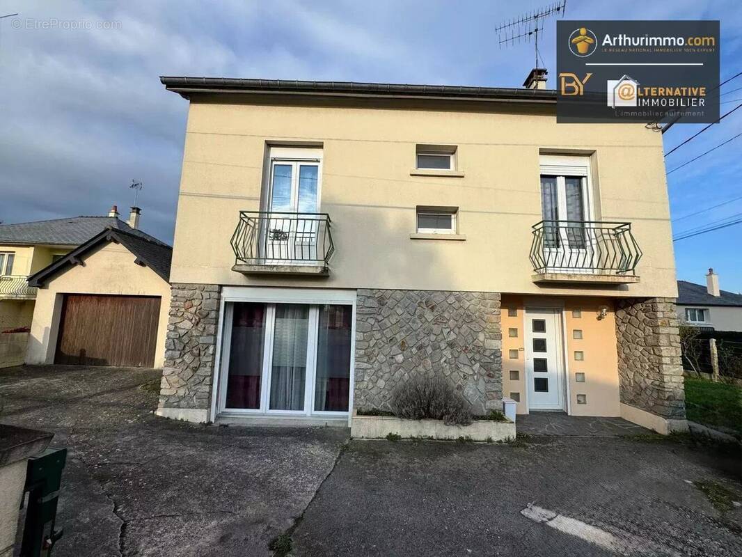 Maison à LA GUERCHE-DE-BRETAGNE