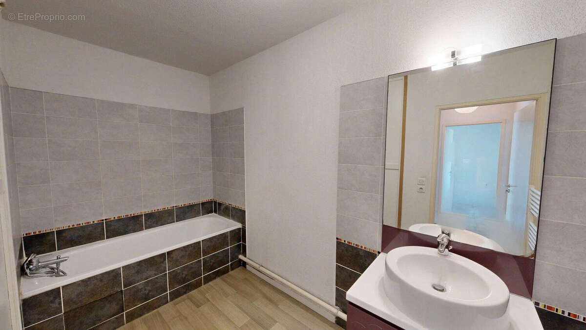 Appartement à CALUIRE-ET-CUIRE