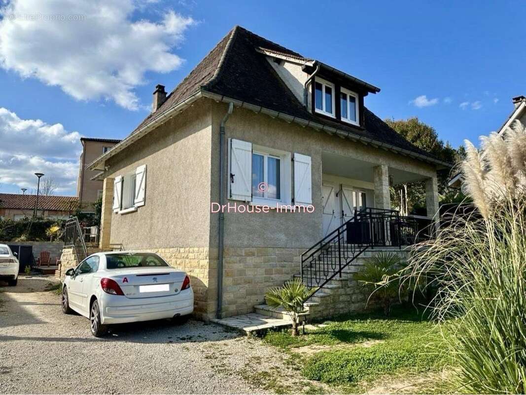 Maison 112 m² à Cahors  - photo 10