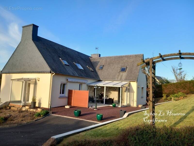 Maison à SAINT-QUAY-PERROS