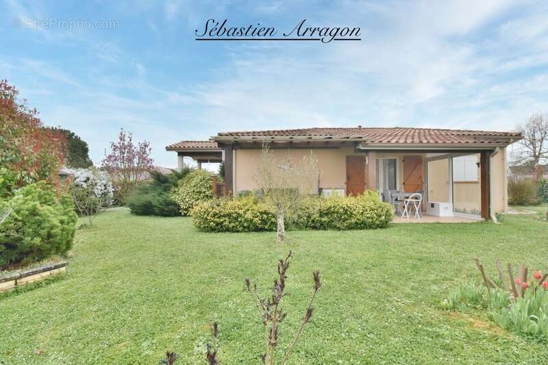 Bias – Havre de paix aux portes de Villeneuve-sur-Lot – maison 130 m² avec jardin paysager (47) - photo 15