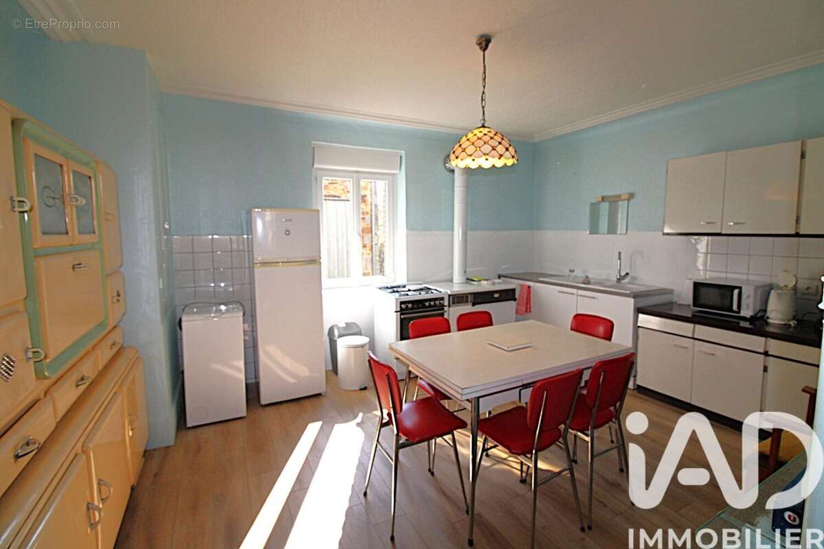 Maison 146 m² à Bosmoreau-Les-Mines  - photo 7